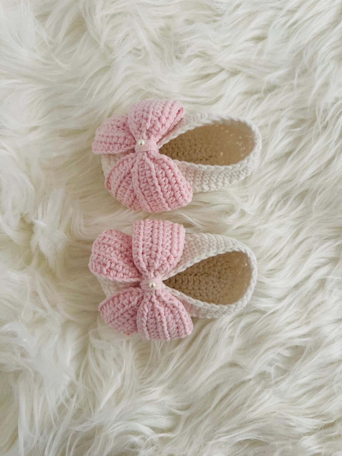 Handmade crochet accessory by Loomé by Shilpa, Al Ain UAE.